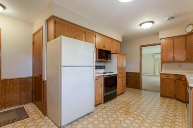 10006 94th Ave N, Maple Grove, MN 55369 - photo 3