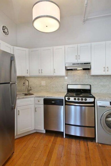 922 Beacon St unit 12, Boston, MA 02215 - photo 7