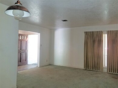 3611 Weaver Rd, Houston, TX 77093 - photo 5