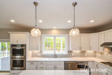 18 Breslin Farm Rd unit 18, Stratham, NH 03885 - photo 6