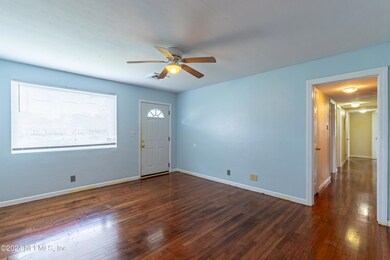 5394 Poppy Dr, Jacksonville, FL 32205 - photo 7