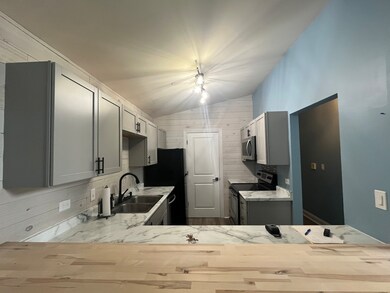 unlisted-address, Lake In the Hills, IL 60156 - photo 5