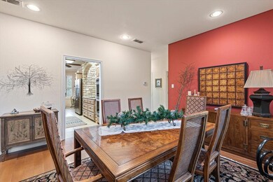 3817 Nocona Dr, Granbury, TX 76049 - photo 6