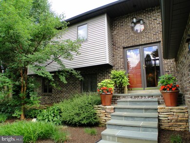 1234 Palomino Dr, West Chester, PA 19380 - photo 3