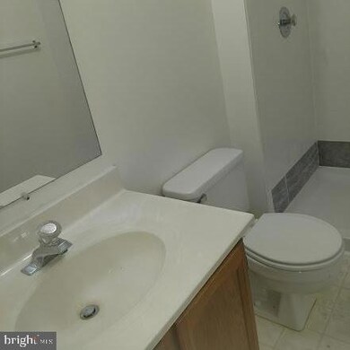 10503 Greta Lynn Ct, Fredericksburg, VA 22407 - photo 4