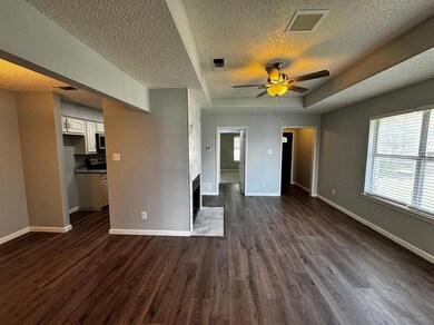 215 Matt Place, Grand Prairie, TX 75051 - photo 5