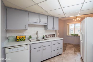 Lots of Cabinets Space