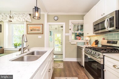 102 N Towamencin Ave, Lansdale, PA 19446 - photo 5