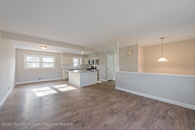 406 N Riverside Drive Neptune-large-013-