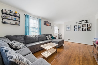 723 Yorkshire St, Salem, VA 24153 - photo 4