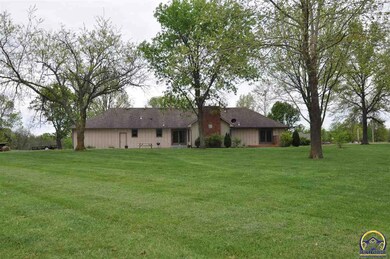 3631 SW Lincolnshire Rd, Topeka, KS 66614 - photo 6