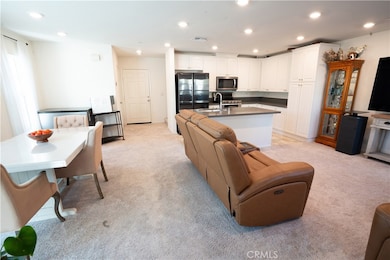 7155 Citrus Ave unit 381, Fontana, CA 92336 - photo 3