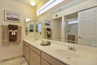 MASTER DUAL SINKS