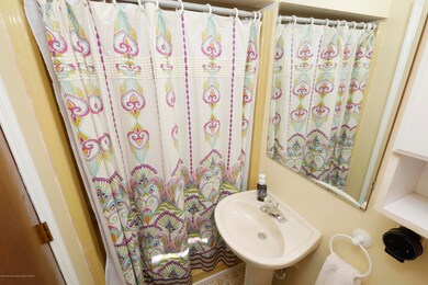 9 Tara Lin Dr, Hazlet, NJ 07730 - photo 7