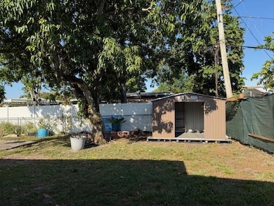 3020 SW 64th Ave, Miramar, FL 33023 - photo 4