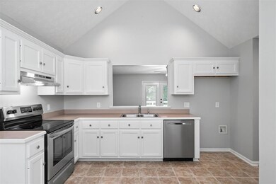 2026 Shawnee Ln, Greenbrier, TN 37073 - photo 3