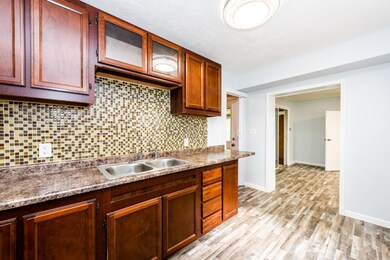 2005 Baldwin Dr, Niles, MI 49120 - photo 6