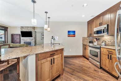 1175 Bangtail Way unit 4103, Steamboat Springs, CO 80487 - photo 5