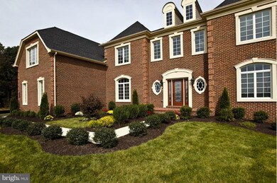 8606 Kittama Dr, Clinton, MD 20735 - photo 4