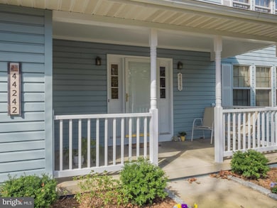 44242 Pine Creek Ln, California, MD 20619 - photo 3