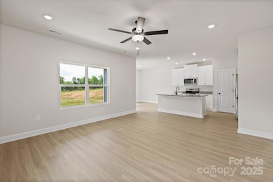 3526 Saddlebred Dr, Gastonia, NC 28052 - photo 3