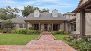 1406 E Bayou Pkwy, Lafayette, LA 70508 - photo 2