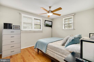 3820 Lawrence Ave, Kensington, MD 20895 - photo 6