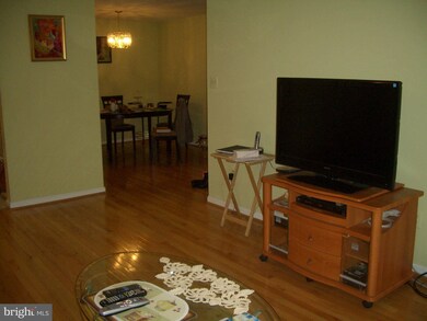 2 Tyler Falls Ct unit G, Baltimore, MD 21209 - photo 5