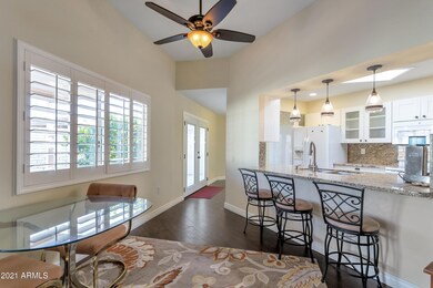 10644 W Pineaire Dr, Sun City, AZ 85351 - photo 6