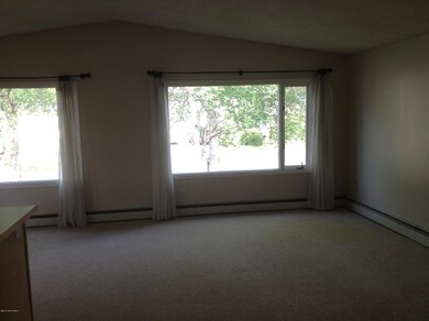 8311 Resurrection Dr, Anchorage, AK 99504 - photo 5