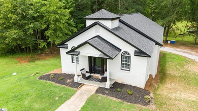 127 Eastview Rd, Pelzer, SC 29669 - photo 3