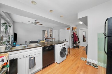 2838 W Glenlake Ave unit 2, Chicago, IL 60659 - photo 5
