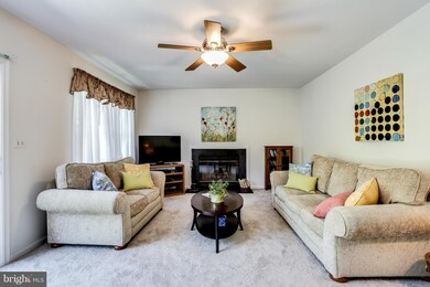 1006 Gleneagle Ct, Sykesville, MD 21784 - photo 5