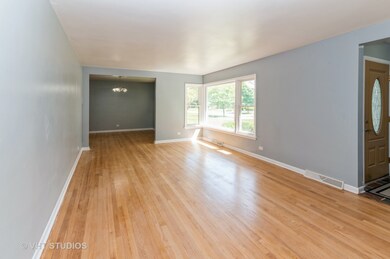 1014 Braemar Rd, Flossmoor, IL 60422 - photo 2