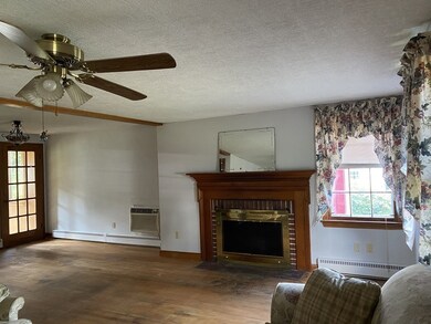 48 Berkshire Terrace, Amherst, MA 01002 - photo 6