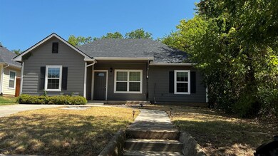 419 W Johnson St, Denison, TX 75020 - photo 2