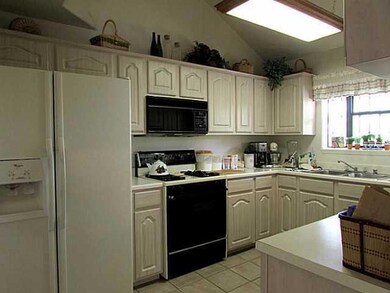 Kitchen. Cheerful Kitchen