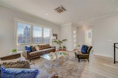 327 Daley St, Edmonds, WA 98020 - photo 4