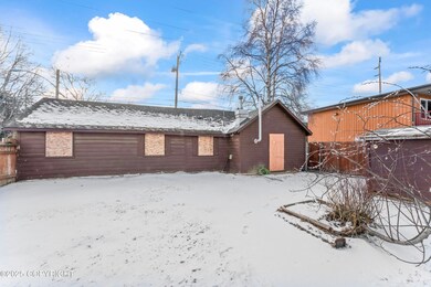 1010 Denali St, Anchorage, AK 99501 - photo 7