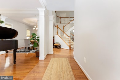 13836 Tarleton Ct, Gainesville, VA 20155 - photo 5