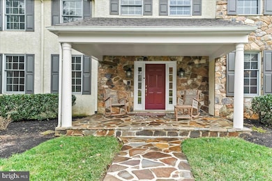 904 Roundelay Ln, West Chester, PA 19382 - photo 2