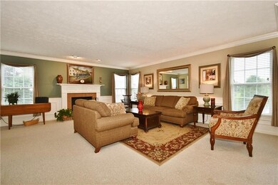 118 Majestic Dr, Canonsburg, PA 15317 - photo 4