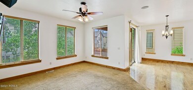Listing_848612_Photo_3