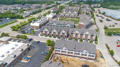 25558 Grandview Ln unit 38, Novi, MI 48375 - photo 6