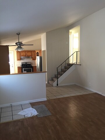 1158 Denver Dr, Carpentersville, IL 60110 - photo 4