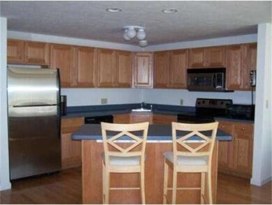 55 Bridle Cross Rd, Fitchburg, MA 01420 - photo 4