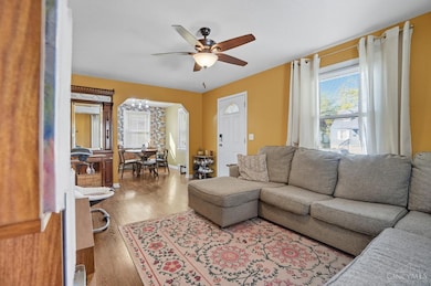 5346 Charloe St, Cincinnati, OH 45227 - photo 6