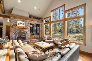 12-Living Room