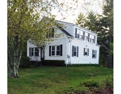 543 Shea St, Fitchburg, MA 01420 - photo 2