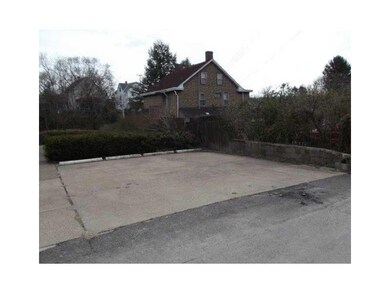 Parking Lot/Garage.